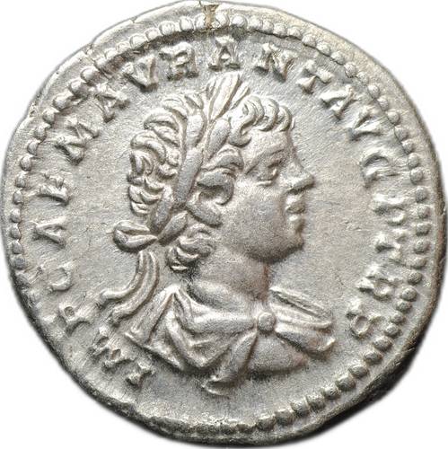 Монета Денарий 198 Каракалла Минерва c Победой в руке и трофеями Римская Империя
