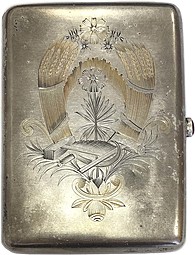 Портсигар серебро 84 пробы герб РСФСР, серп и молот, клеймо ИА