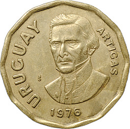 Монета 1 новый песо 1976 Уругвай