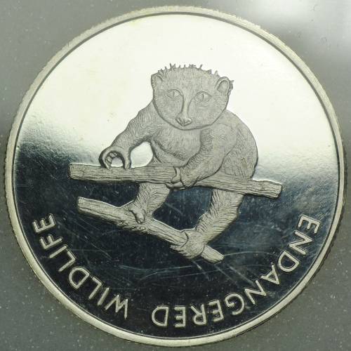 Монета 10 квача 2005 Республика Малави
