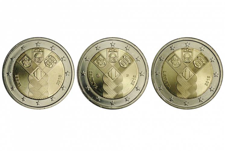 Набор 2 евро 2018 Латвия, Литва, Эстония 100 лет независимости прибалтийских государств 3 монеты