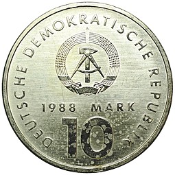 Монета 10 марок 1988 40 лет Союза Спорта Германия ГДР