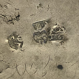 Стакан с изображением Жар-Птицы 1768 года мастер Петров Федор, серебро 84 пробы