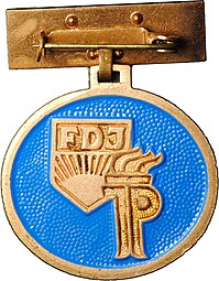 Медаль Für Hervorragende propagandistische Leistungen FDJ Ленин, Маркс, Энгельс Германия ГДР