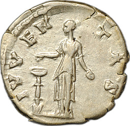 Монета Денарий 140-144 Марк Аврелий Цезарь (139-161) Ювентас Римская Империя