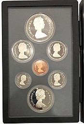 Годовой набор монет 1, 5, 10, 25, 50 центов, 1+1 доллар Универсиада в Эдмонтоне 1983 PROOF Канада