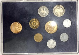 Годовой набор монет 2,5,10,50 грошей 1,5,10,20 шиллингов 1989 с жетоном Австрия