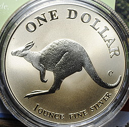 Монета 1 доллар 1998 C Кенгуру Австралия