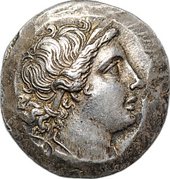 Монета Тетрадрахма 155 - 145 до н.э. Герогнетос, сын Зопириона Магнесия-на-Меандре Иония