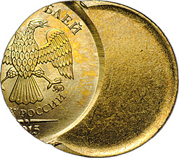 Монета 10 рублей 2015 ММД брак смещение