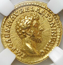 Монета Ауреус 161 Луций Вер и Марк Аврелий Римская Империя